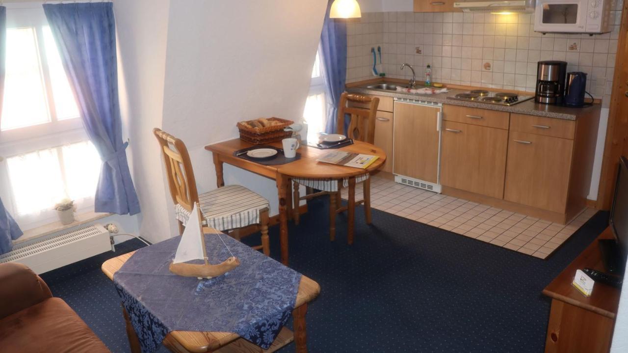Ferienwohnung " Luv " Neuharlingersiel Exterior photo